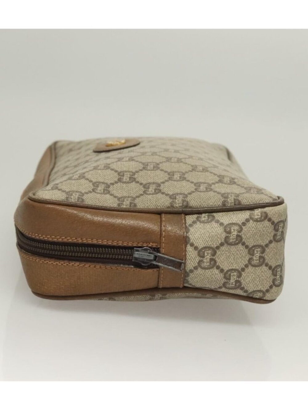 GUCCI GG Plus Supreme Clutch Bag PVC Beige Gold - Picture 5 of 16